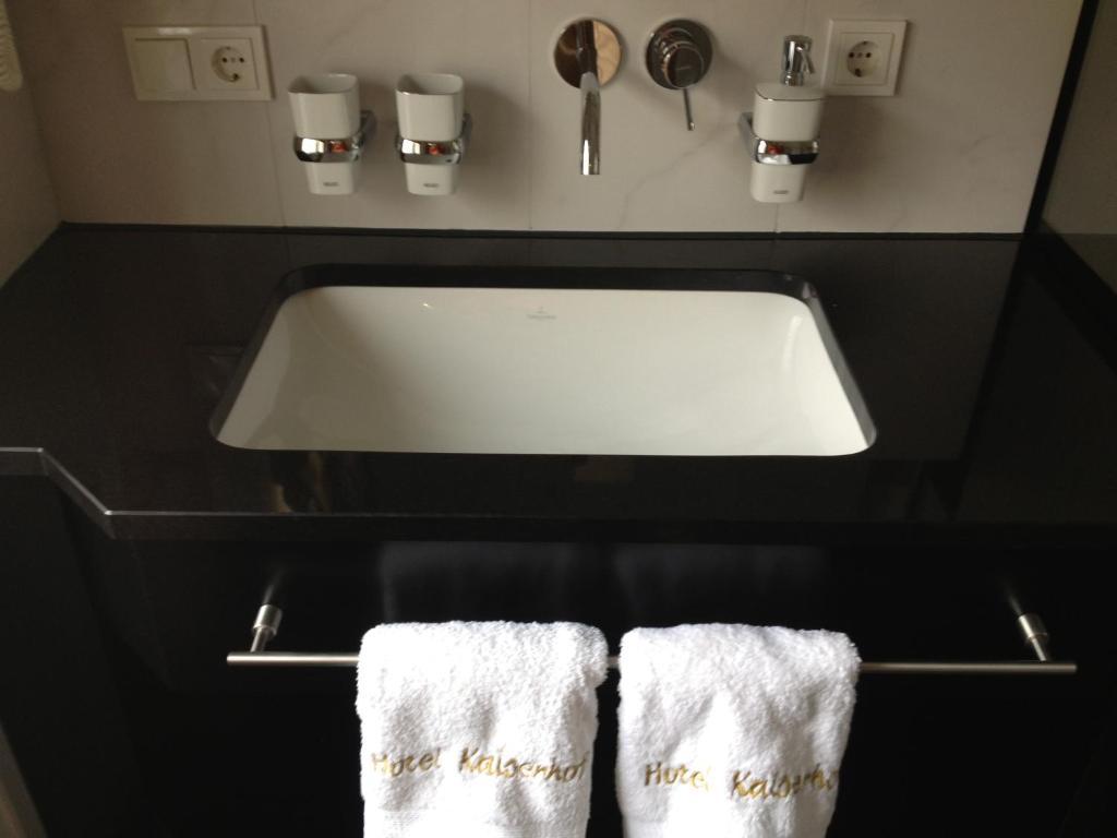 Hotel Kaiserhof Medebach Room photo